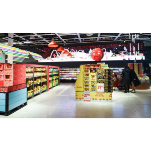 Verkaufsinseln aus Wellpappe im Supermarkt – warum sie Umsätze explodieren lassen und trotzdem nicht überall stehen