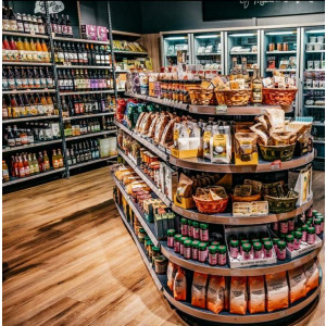 Reformhaus vs. Drogerie vs. Apotheke – wie sich Sortiment, Kunden und POS-Strategien fundamental unterscheiden